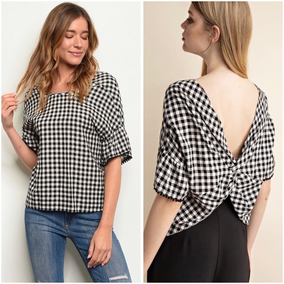 Back twist checkered print top - Picture 1 of 6